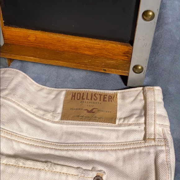 Hollister Distressed Mini Skirt - Picture 11 of 16